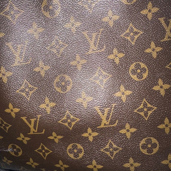 Authentic Louis Vuitton Neverful MM✨✨ - Picture 8 of 14